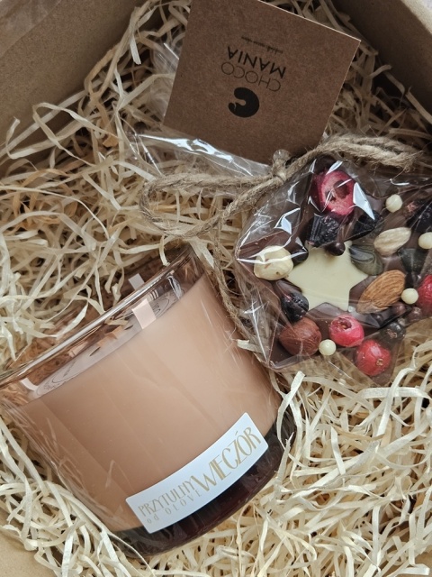 Zestaw świąteczny z czekoladką